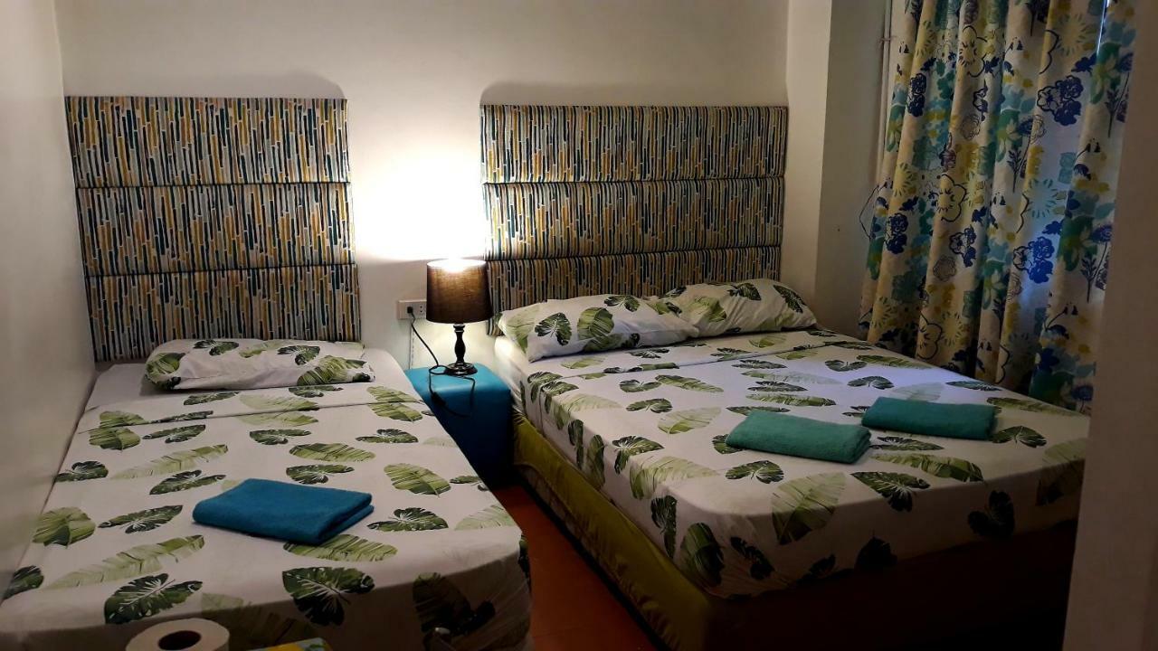 Naps & Maps Hostel Cebu Exterior photo