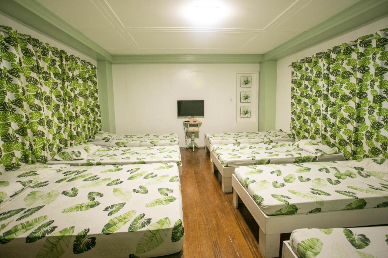 Naps & Maps Hostel Cebu Exterior photo